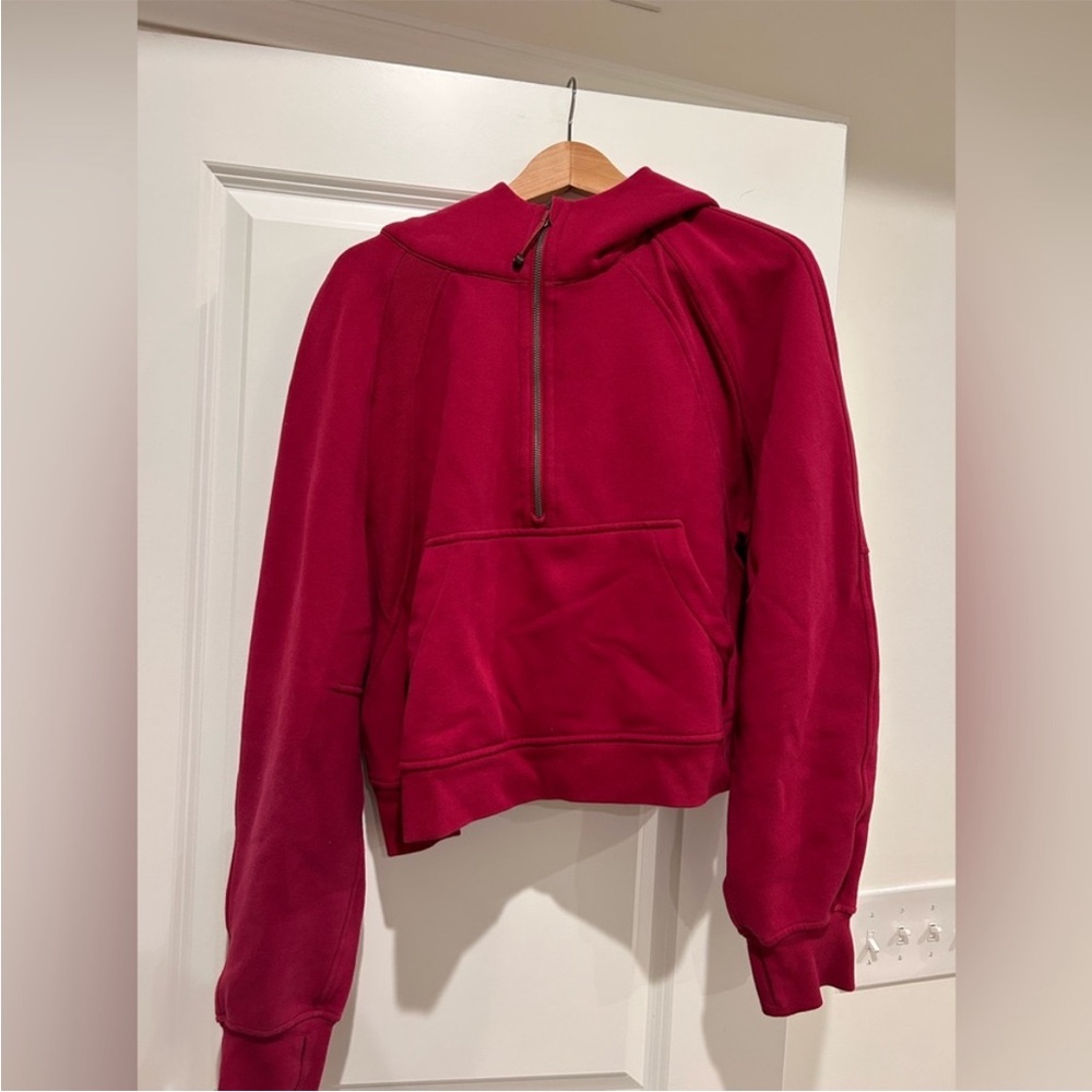 Lululemon Cropped Scuba Hoodie in Pomegranate